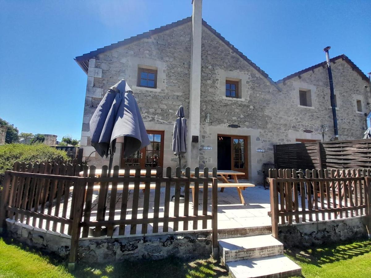 The Railway Cottage - Characterful And Comfortable Holiday Cottage Piegut-Pluviers Exterior photo
